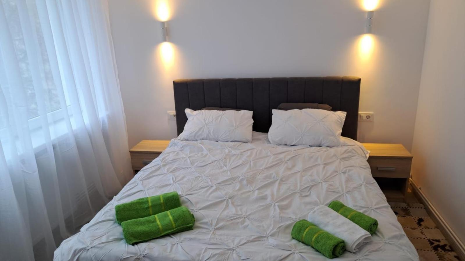 Apartament Kitty Centrul Istoric Craiova Kültér fotó
